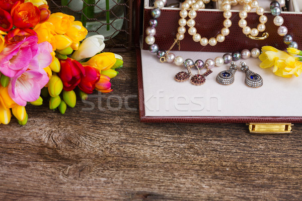 Joyas cuadro tesoro frescos flores frontera Foto stock © neirfy