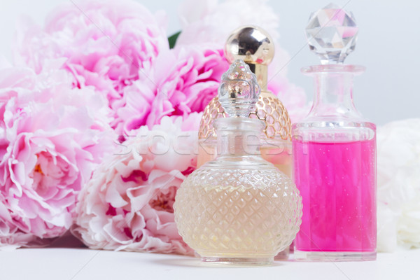 Essence pétrolières parfum eau verre fraîches Photo stock © neirfy