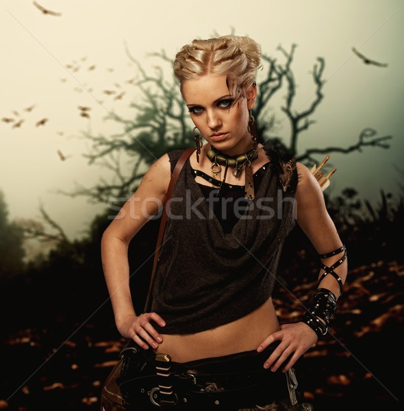 Foto stock: Mulher · velho · assustador · árvore · aves · menina