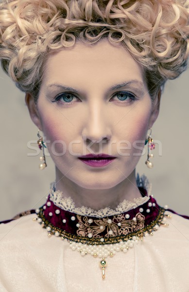 Portret mooie koningin macht kleding stijl Stockfoto © Nejron