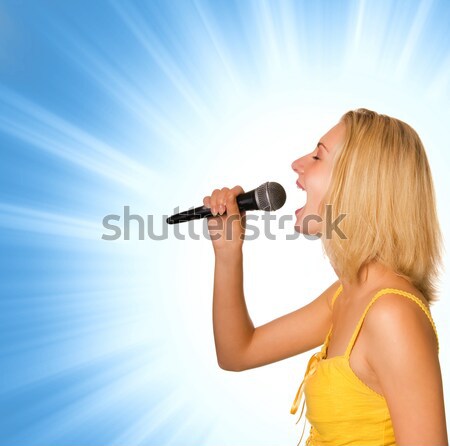 Belle jeune fille chanter chanson femme fille [[stock_photo]] © Nejron