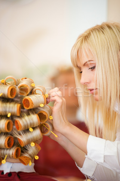 Femminile parrucchiere lavoro salone di bellezza donna faccia Foto d'archivio © Nejron