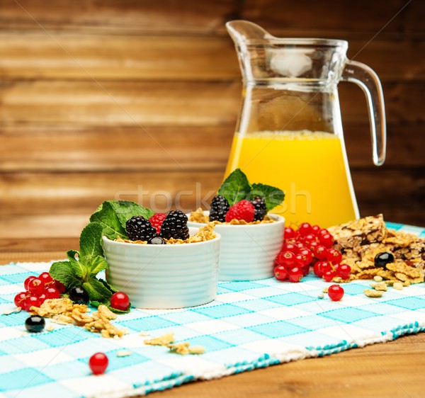 Stockfoto: Gezonde · ontbijt · vers · sinaasappelsap · tafelkleed · houten