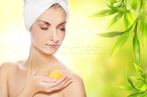 Frumos aroma săpun femeie frunze Imagine de stoc © Nejron