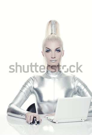 Foto stock: Belo · mulher · indicação · algo · mão · moda