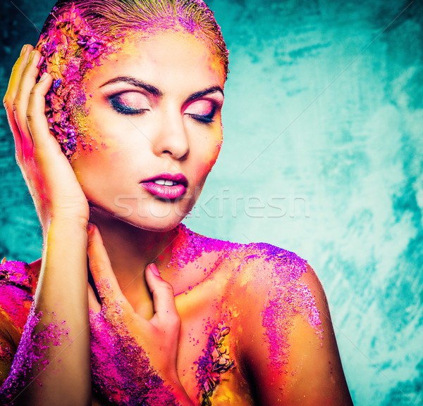 Mooie jonge vrouw kleurrijk body art meisje mode Stockfoto © Nejron