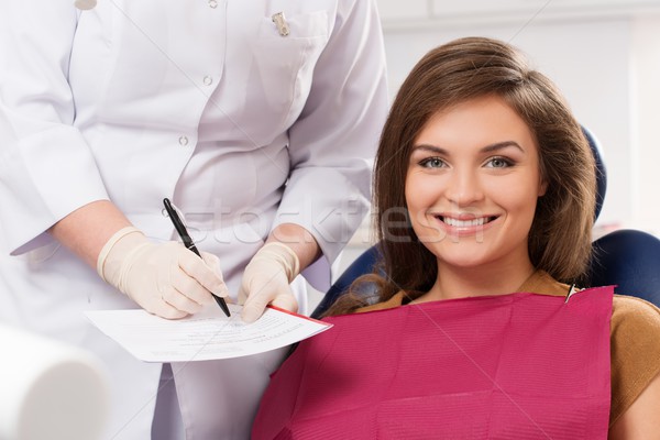Foto stock: Jovem · morena · mulher · belo · sorrir · dentista