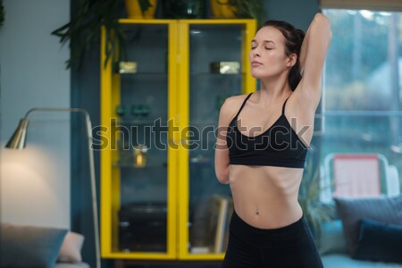 Gyönyörű sportos nő szekrényes öltöző sport háttér Stock fotó © Nejron