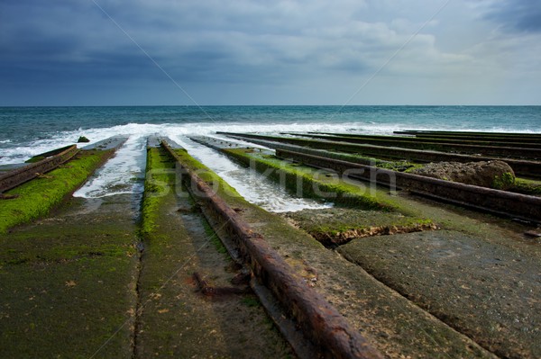 Foto stock: Velho · barco · água · estrada · paisagem · mar