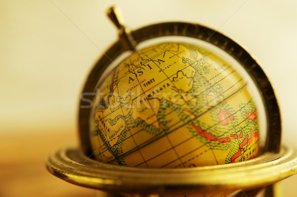 Epocă glob hartă mare lume Imagine de stoc © Nejron