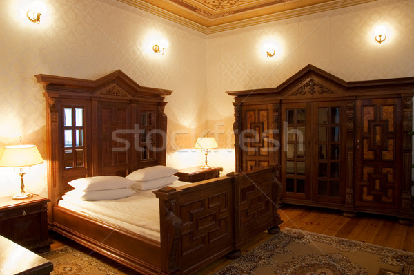 Lux camera de hotel acasă călători hotel mobilier Imagine de stoc © Nejron