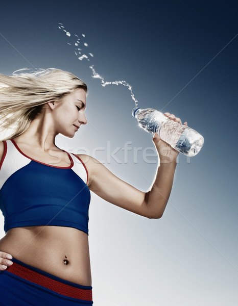 Сток-фото: питьевая · вода · фитнес · осуществлять · девушки · волос