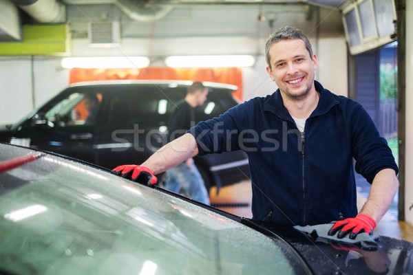 Vrolijk werknemer auto car wash business gelukkig Stockfoto © Nejron