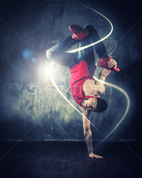 Stijlvol man danser tonen magie rond Stockfoto © Nejron