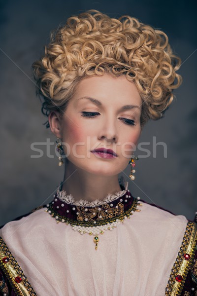 Portré gyönyörű királynő erő ruházat stílus Stock fotó © Nejron