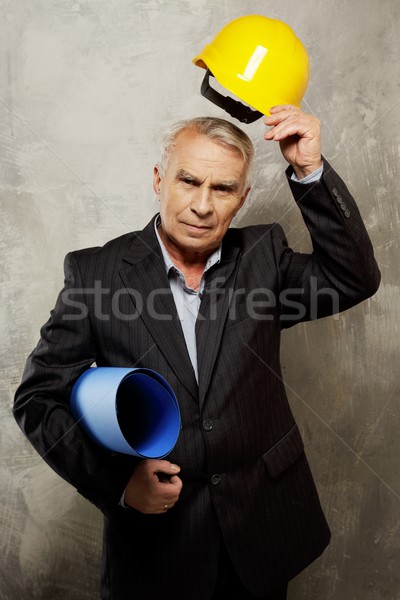 [[stock_photo]]: Supérieurs · homme · ingénieur · plan