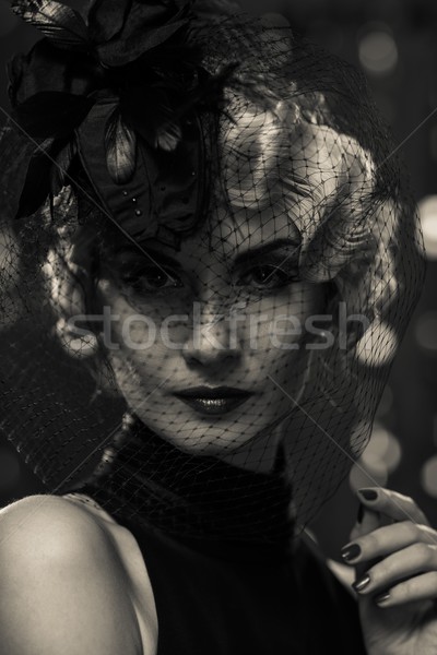 [[stock_photo]]: Monochrome · photos · élégante · blond · rétro · femme