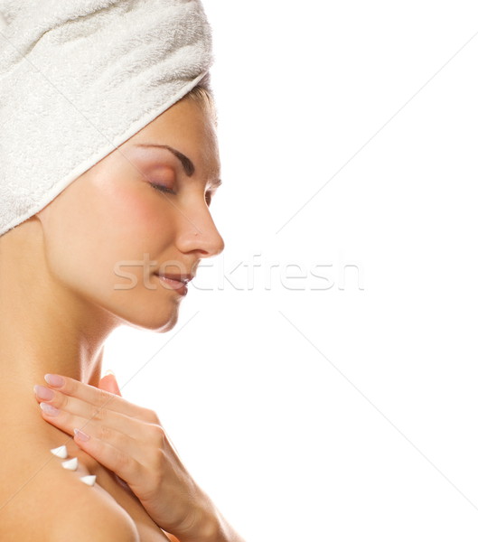 Jungen Dame Feuchtigkeitscreme Haut Dusche Stock foto © Nejron