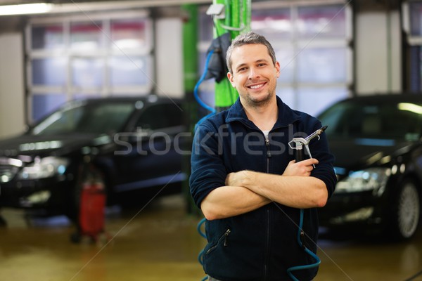 Vrolijk man car wash business auto gelukkig Stockfoto © Nejron