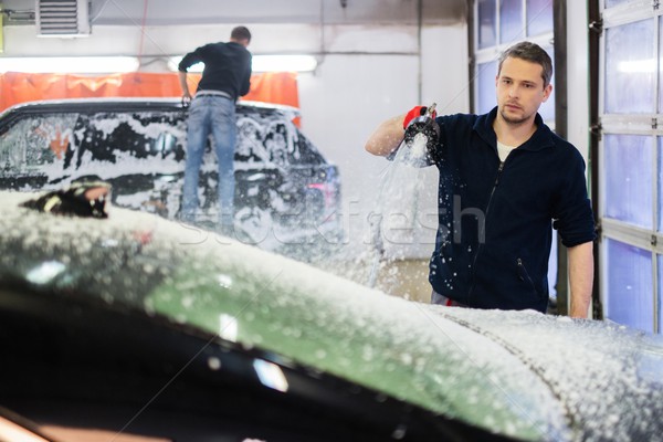 男子 工人 洗滌 豪華 汽車 洗車 商業照片 © Nejron