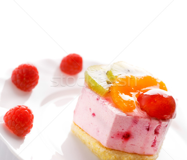 Foto stock: Sabroso · pastel · de · frutas · aislado · blanco · diseno · torta