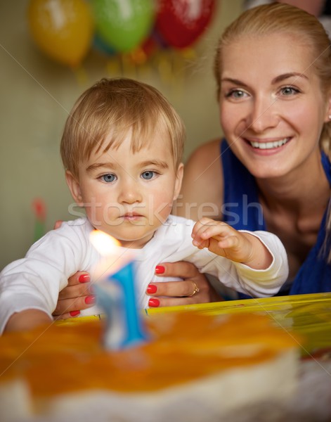 Stockfoto: Gelukkig · moeder · baby · vieren · verjaardag · glimlach