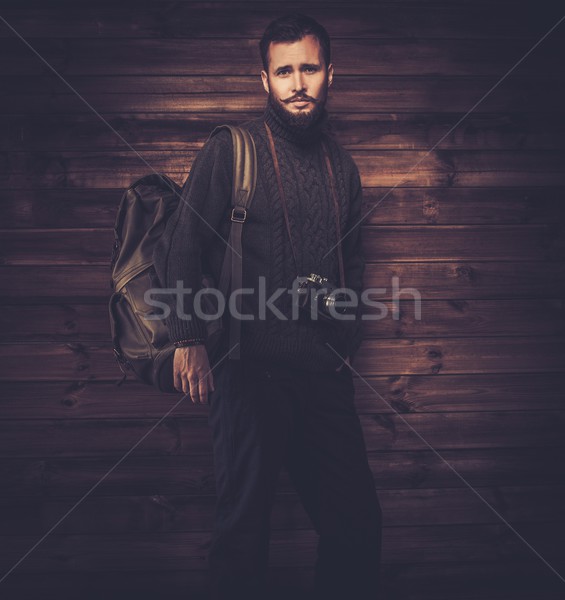 Stockfoto: Knappe · man · cardigan · rugzak · huis