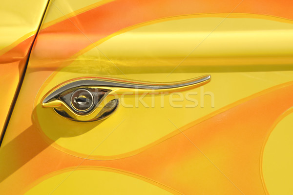 Amarillo puerta palanca brillante hot rod coche Foto stock © nelsonart