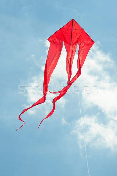 Flying кайт большой красный облачный Blue Sky Сток-фото © nelsonart