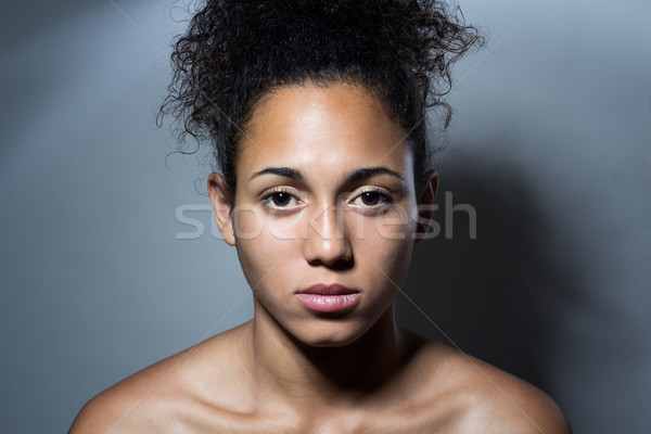 Retrato sério mulher negra jovem menina cara Foto stock © nenetus