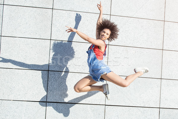 Stockfoto: Jonge · afro-amerikaanse · meisje · springen · outdoor · foto