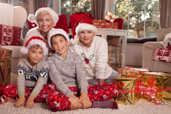 Foto d'archivio: Natale · tempo · famiglia · felice · home · regali · ragazzi