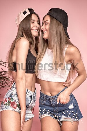 Feliz tempo juntos dois meninas posando Foto stock © NeonShot