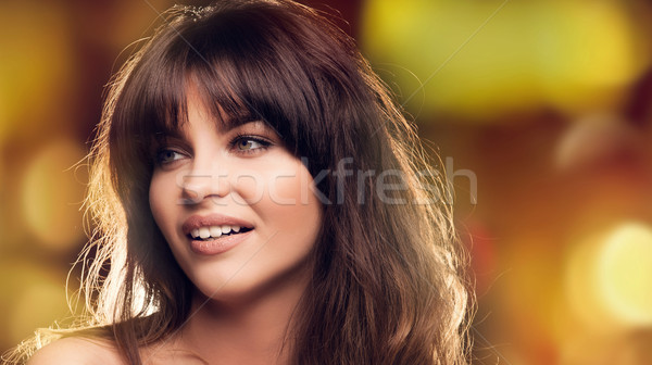 Portré gyönyörű lány báj smink gyönyörű barna hajú Stock fotó © NeonShot