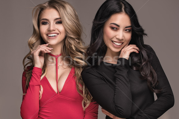 два прелестный девочек позируют привлекательный красивой Сток-фото © NeonShot