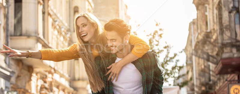 Sorridere bella Coppia Incontri esterna Foto d'archivio © NeonShot