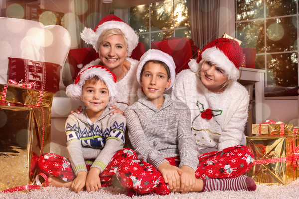 [[stock_photo]]: Noël · temps · famille · heureuse · maison · cadeaux · garçons