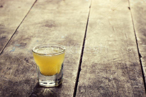 Citron liqueur bois printemps table boire [[stock_photo]] © nessokv