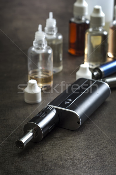 Diverso bottiglie bottiglia sigaretta Foto d'archivio © nessokv
