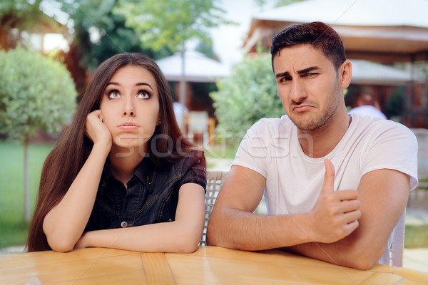 Kadın adam sıkıcı kötü tarih restoran Stok fotoğraf © NicoletaIonescu