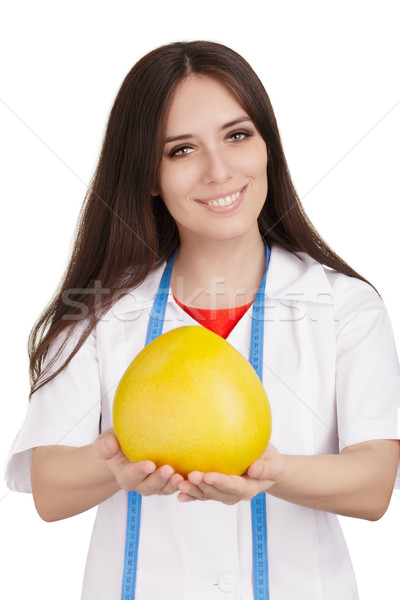 Nutricionista frutas mujer grande saludable Foto stock © NicoletaIonescu