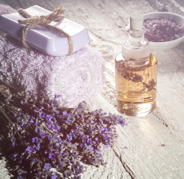 Foto stock: Estância · termal · monte · lavanda · toalha · garrafas · aromaterapia