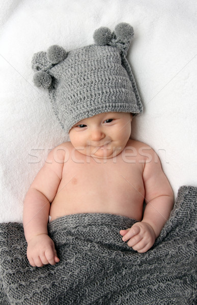 Bebé gris sombrero hermosa de punto ojo Foto stock © nikkos