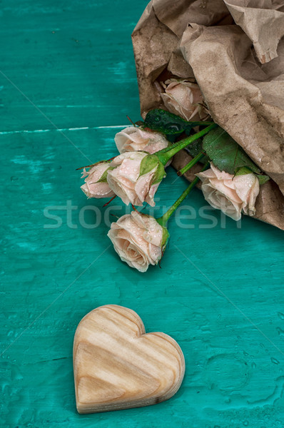Sembolik kalp sevgililer günü ağaç buket çiçekler Stok fotoğraf © nikolaydonetsk