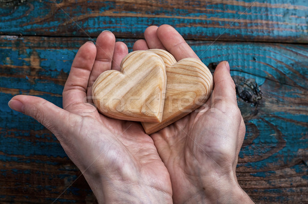 Zwei symbolische Holz Herz Hochzeit Tabelle Stock foto © nikolaydonetsk