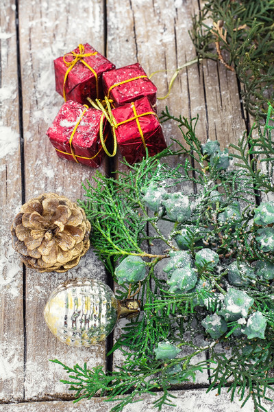 Foto stock: Natal · decorações · vermelho · caixas · decorado