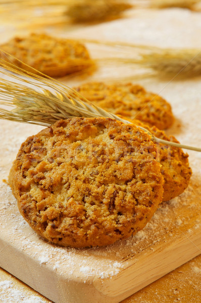 Salvado cookies primer plano trigo orejas Foto stock © nito