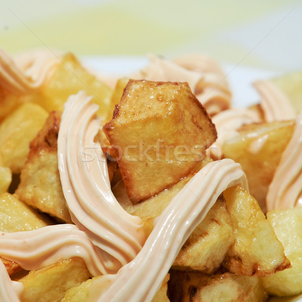Típico espanol picante patatas primer plano placa Foto stock © nito