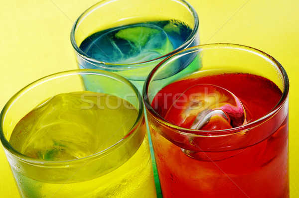 Szemüveg közelkép vegyes italok citromsárga divat Stock fotó © nito