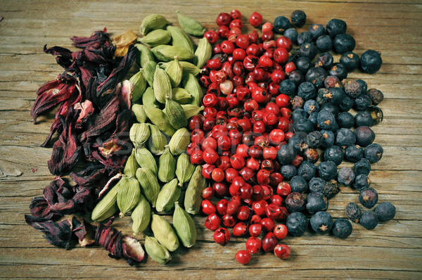 dried hibiscus flowers, green cardamom, pink peppercorns and jun Stock photo © nito